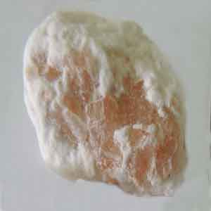 Piedra de langbeinita